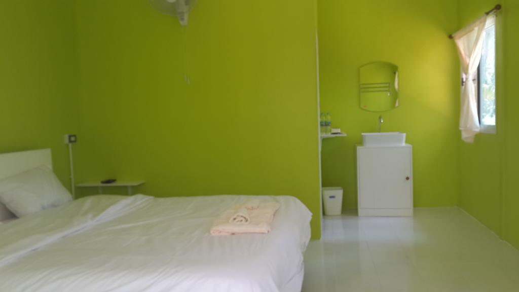 Hotel Baan Phuean Koh Kood à Ko Kut Extérieur photo